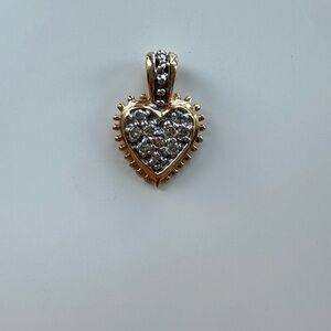 14K yellow gold diamond heart pendant